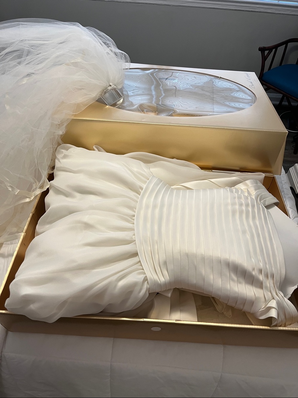 Oleg Cassini Ivory Pleated Bodice A-Line Wedding Dress - Picture 4 of 4
